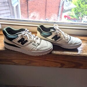 New balance 550 women's size 8